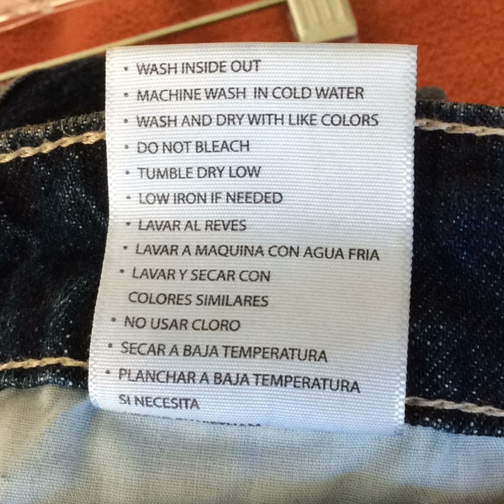 NWT KanCan Relaxed Distressed Boyfriend Jeans - Picture 10 of 10